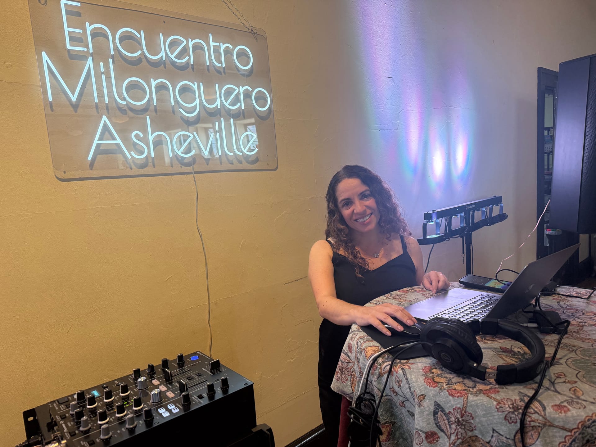 Guests at an elegant formal evening milonga